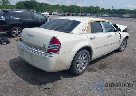 2005 Chrysler 300C from USA, damaged, VIN 2C3AA63H55H578415